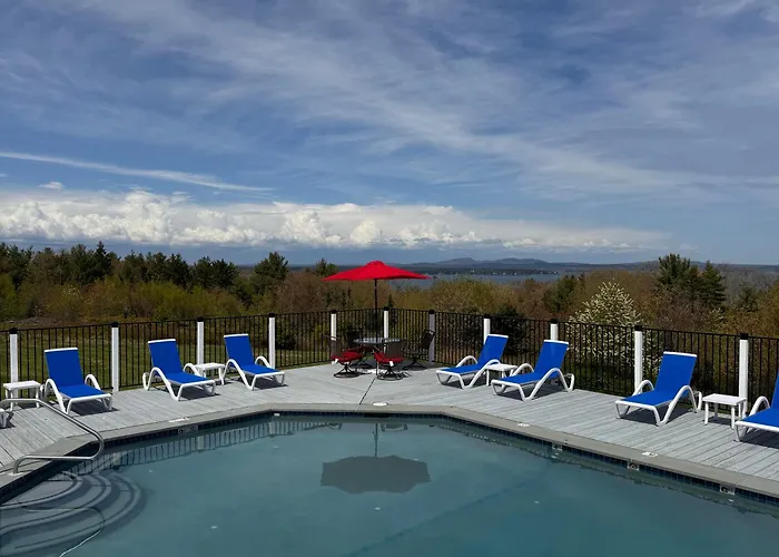 Motel: Acadia Ocean View Hotel